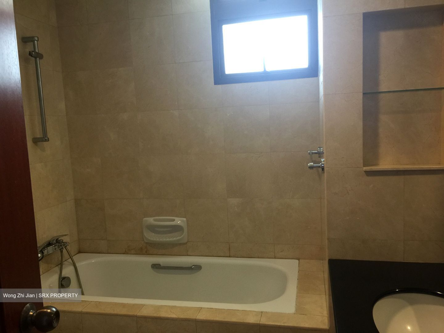 Seletaris (D27), Condominium #566579871